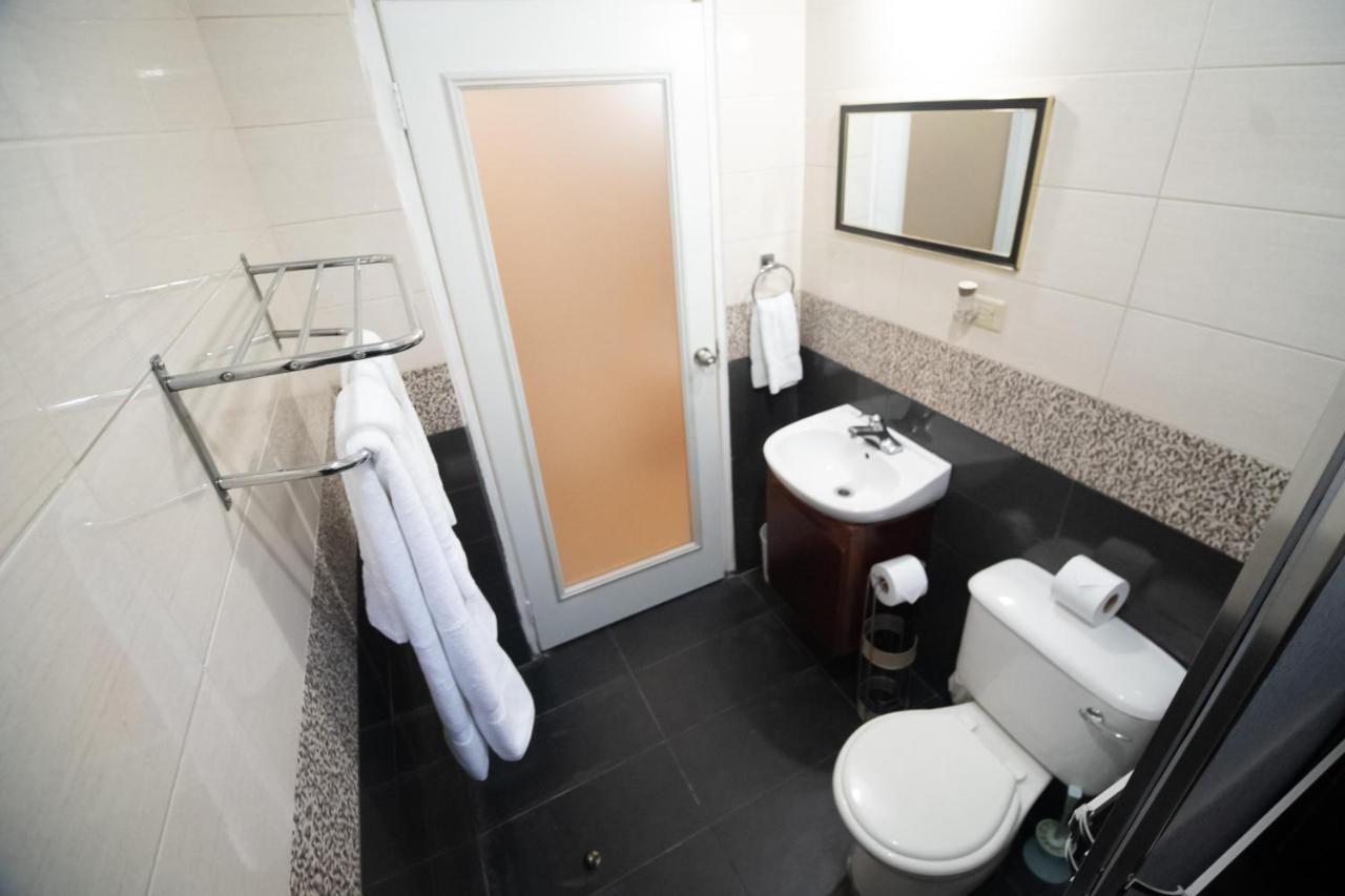 Stacys Place #1 2 Bedroom Apartment Port of Spain Ngoại thất bức ảnh